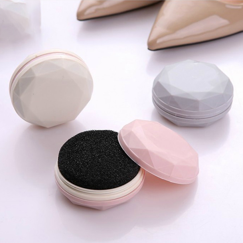 

Double-layer Soft Shoes Brush With Polish