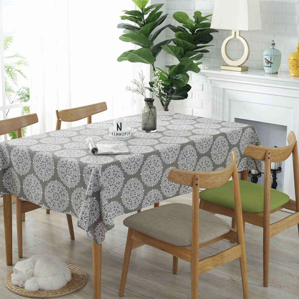 

Vintage Patterned Design Table Cover
