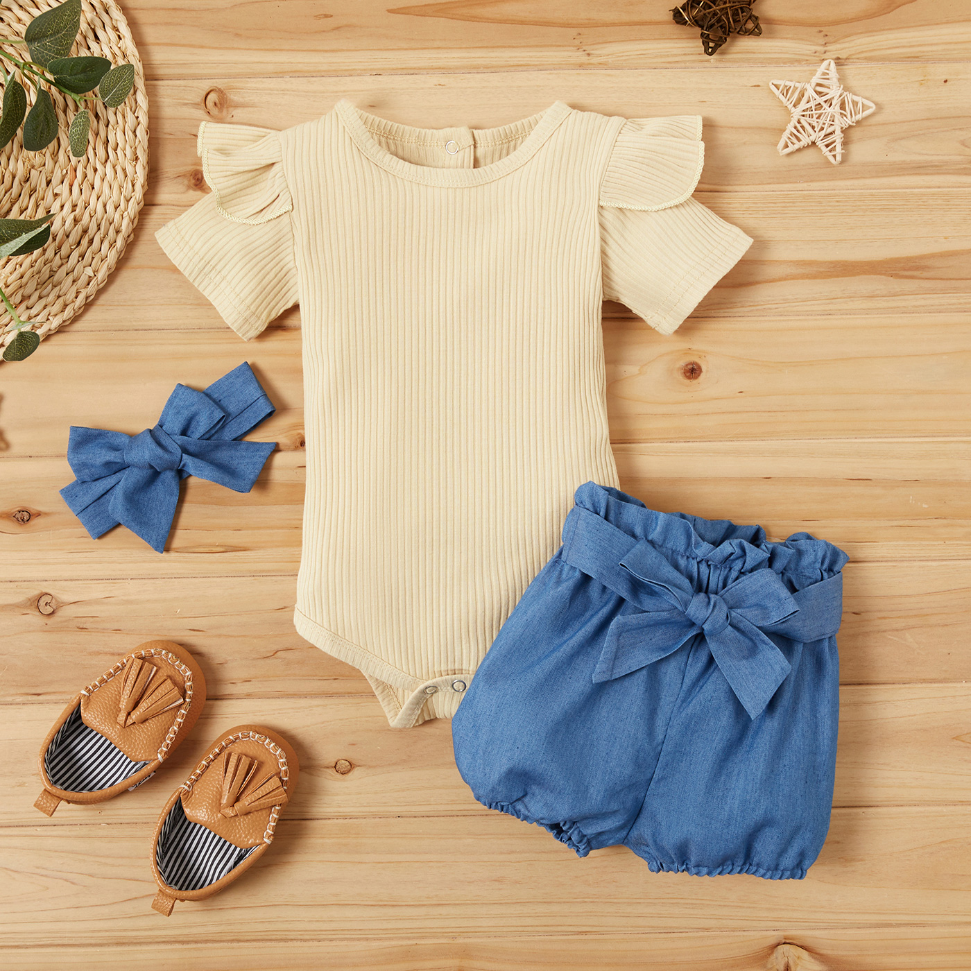 

3-piece Solid Short-sleeve Bodysuit and Denim Shorts Set