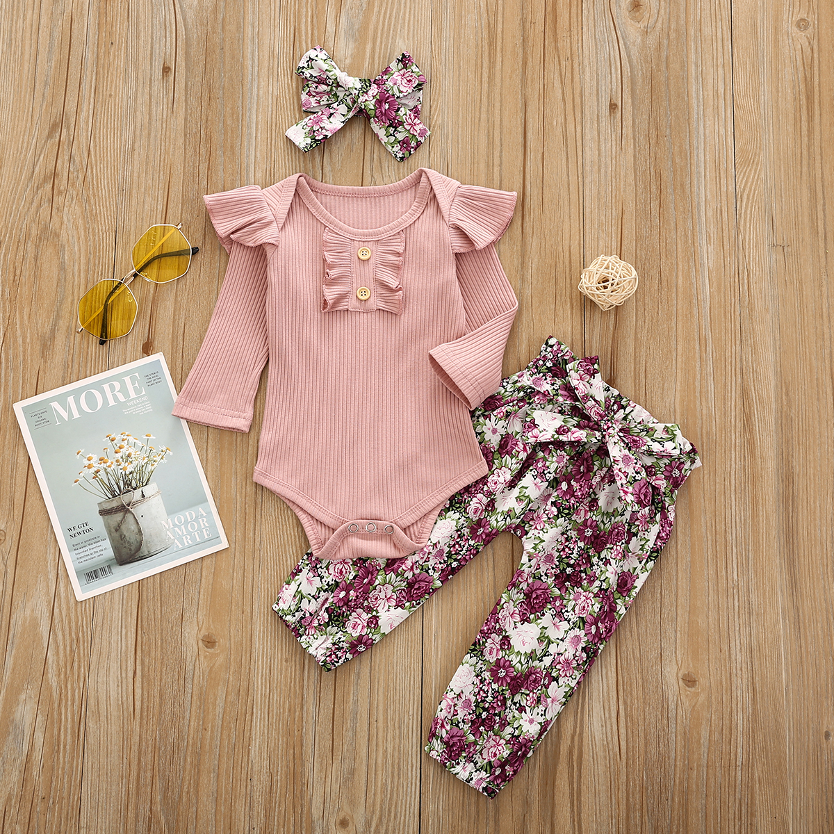 

3pcs Autumn Infant Baby Girls Clothes Sets Pink Romper Long Sleeve Tops Flower Pants Headband Newborn Clothing