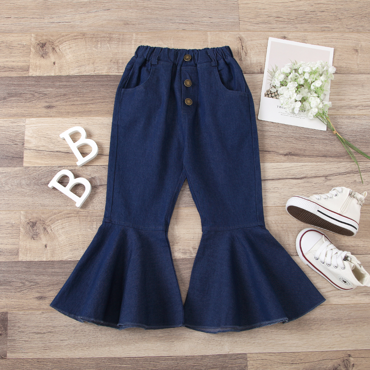 

Toddler Girl Button Decor Elasticized Denim Flared Pants Jeans