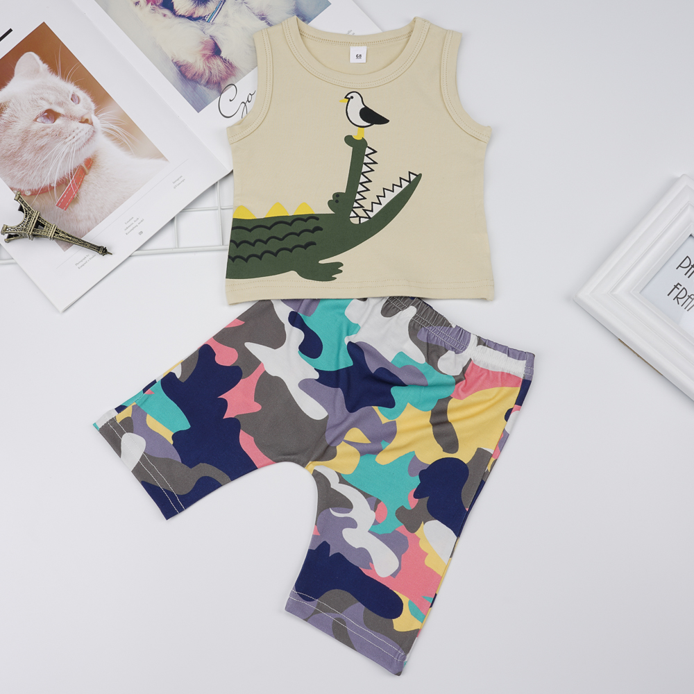 

Baby / Toddler Stylish Crocodile Print Tank Top and Camouflage Pants Set
