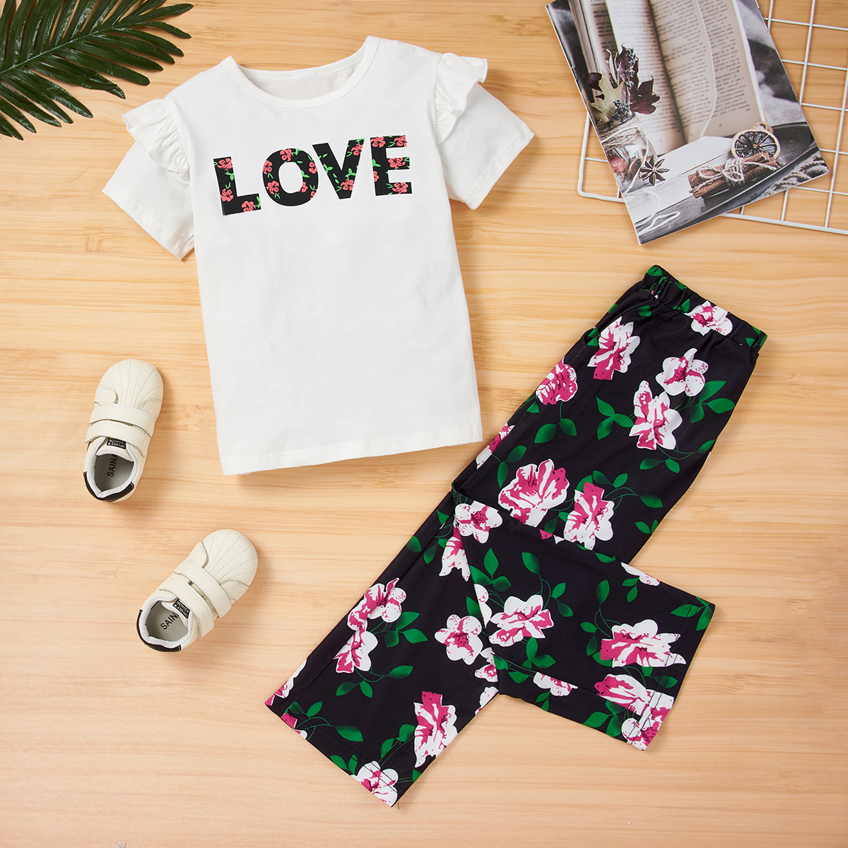 

2 pcs Kid Girl Floral &letter Pants Suits