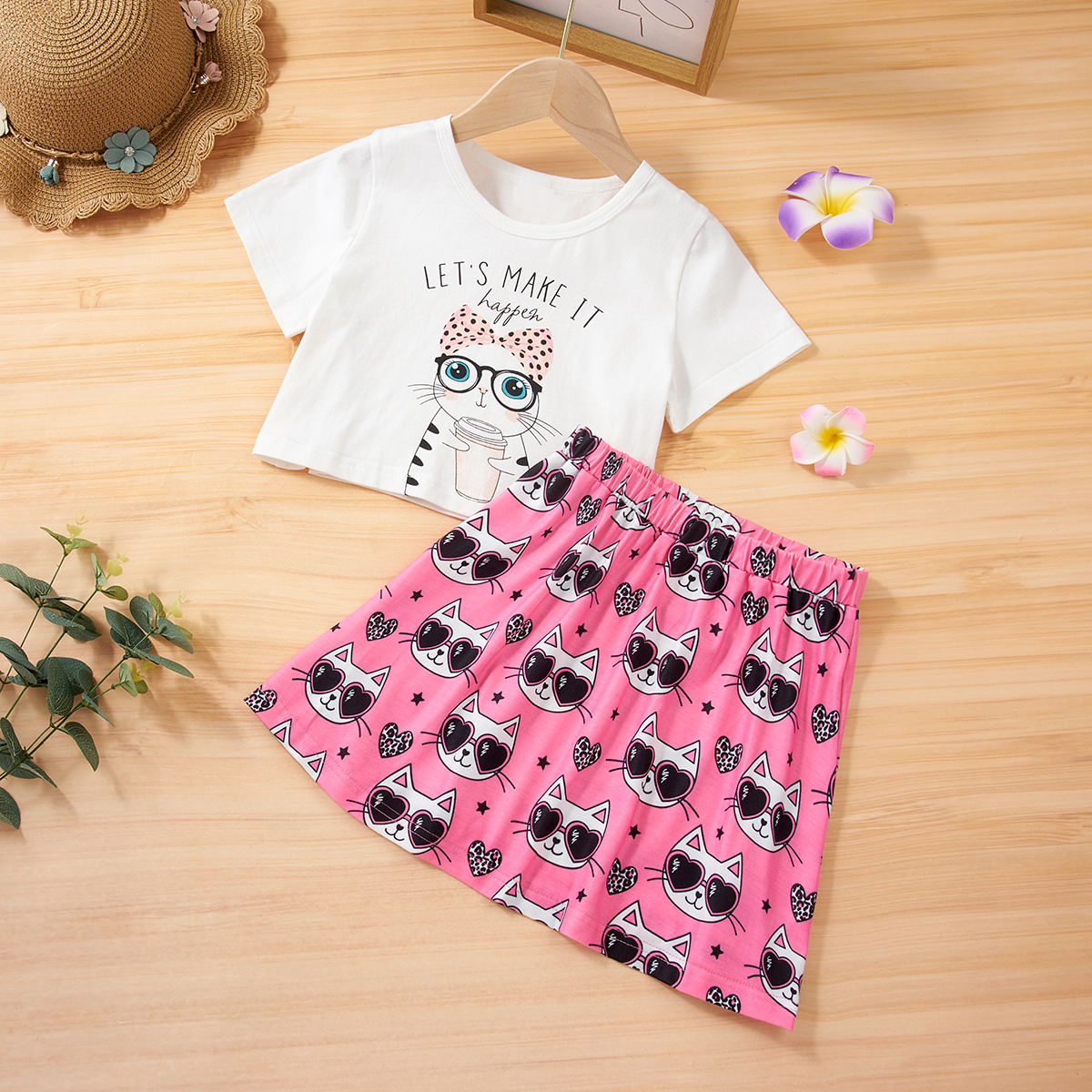 

Fashionable Kid Girl Letter Animal Cat Print 2-piece Skirt Set
