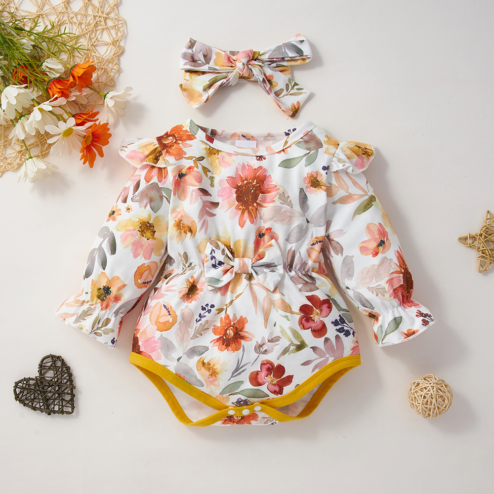 

Baby Girl 2pcs All Over Floral Print Ruffle Long-sleeve Bowknot Romper