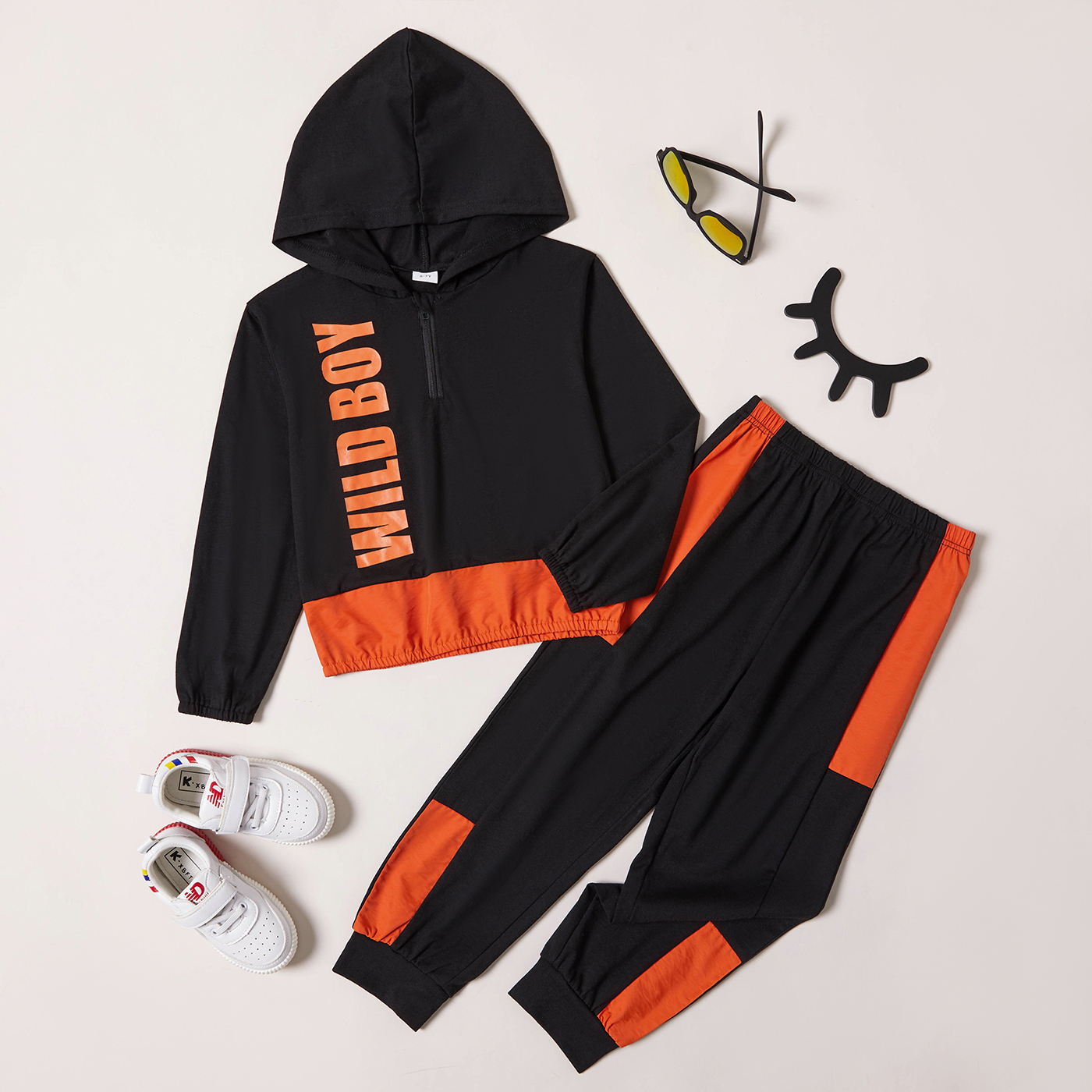 

2-piece Kid Boy Letter Print Colorblock Zipper Hoodie Sweatshirt and Elasticized Pants Set