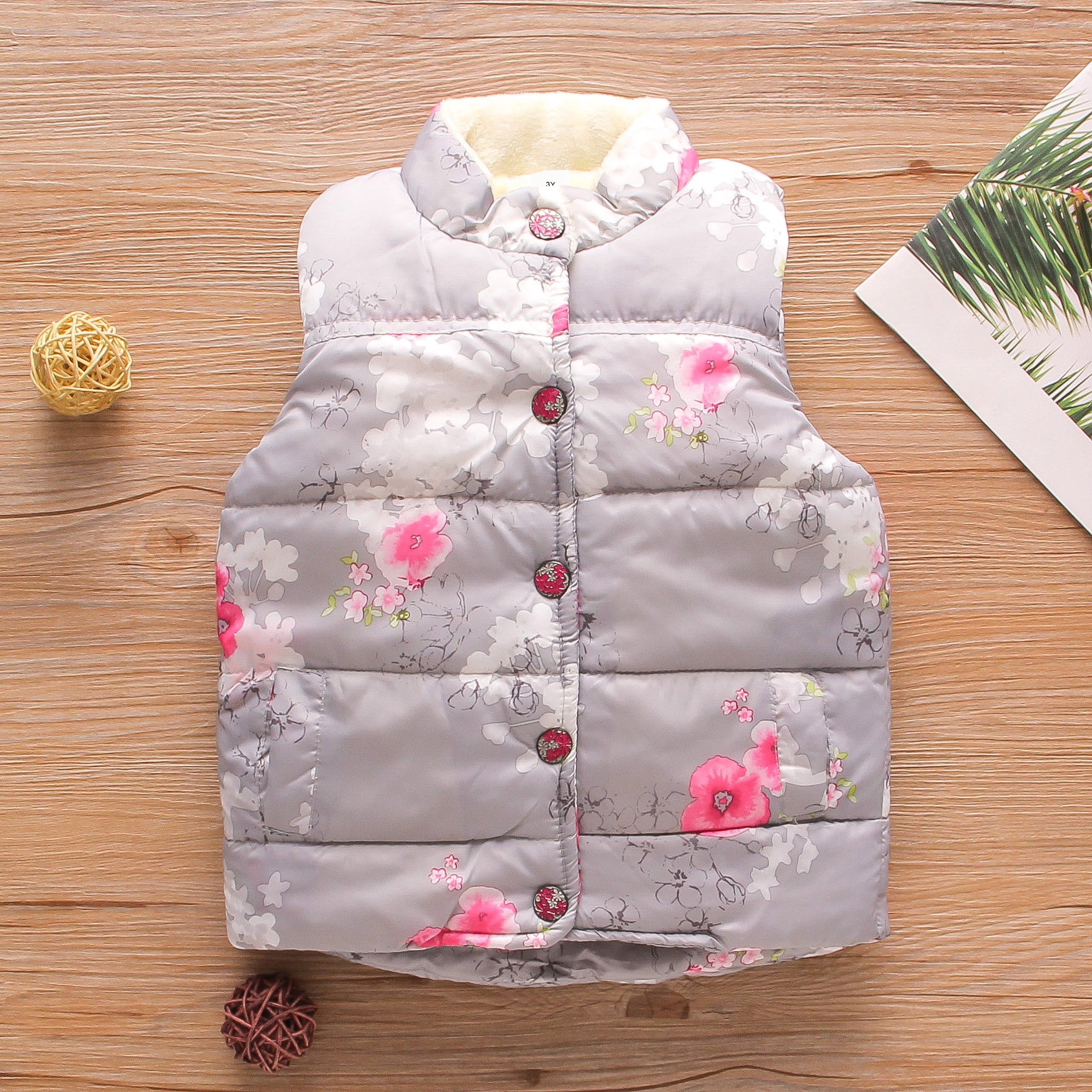 

Baby / Toddler Vintage Floral Sleeveless Quilted Vest