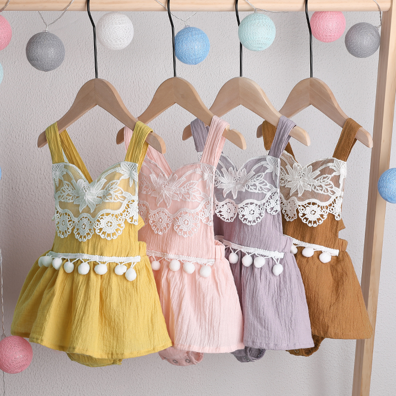 

Baby Girl Solid Lace Design Pompom Decor Sleeveless Romper