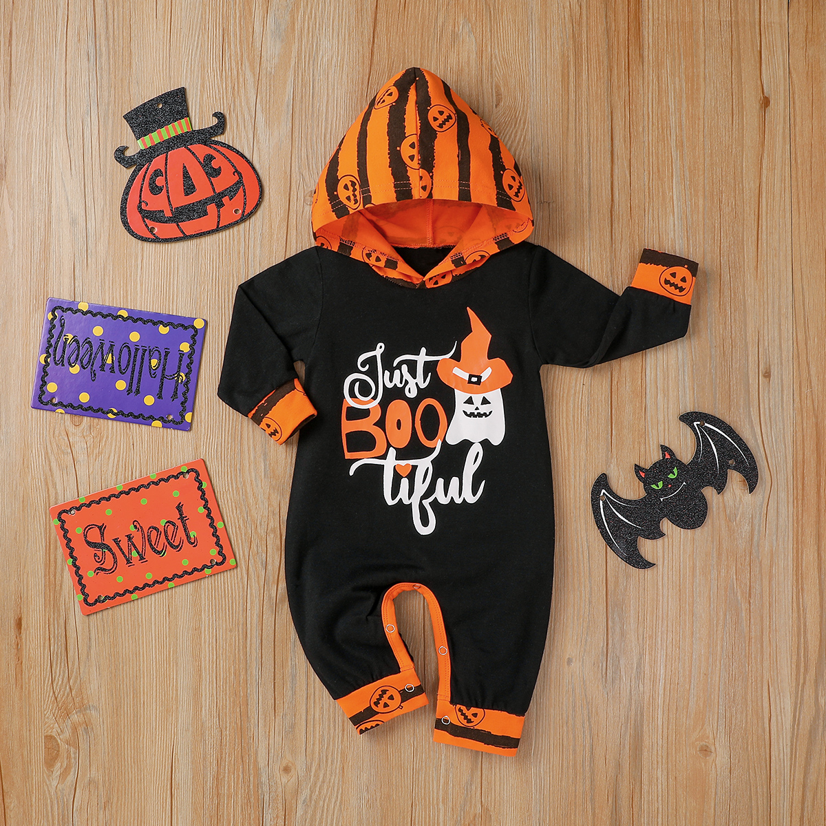 

Baby Halloween Pumpkin Hooded Jumpsuits