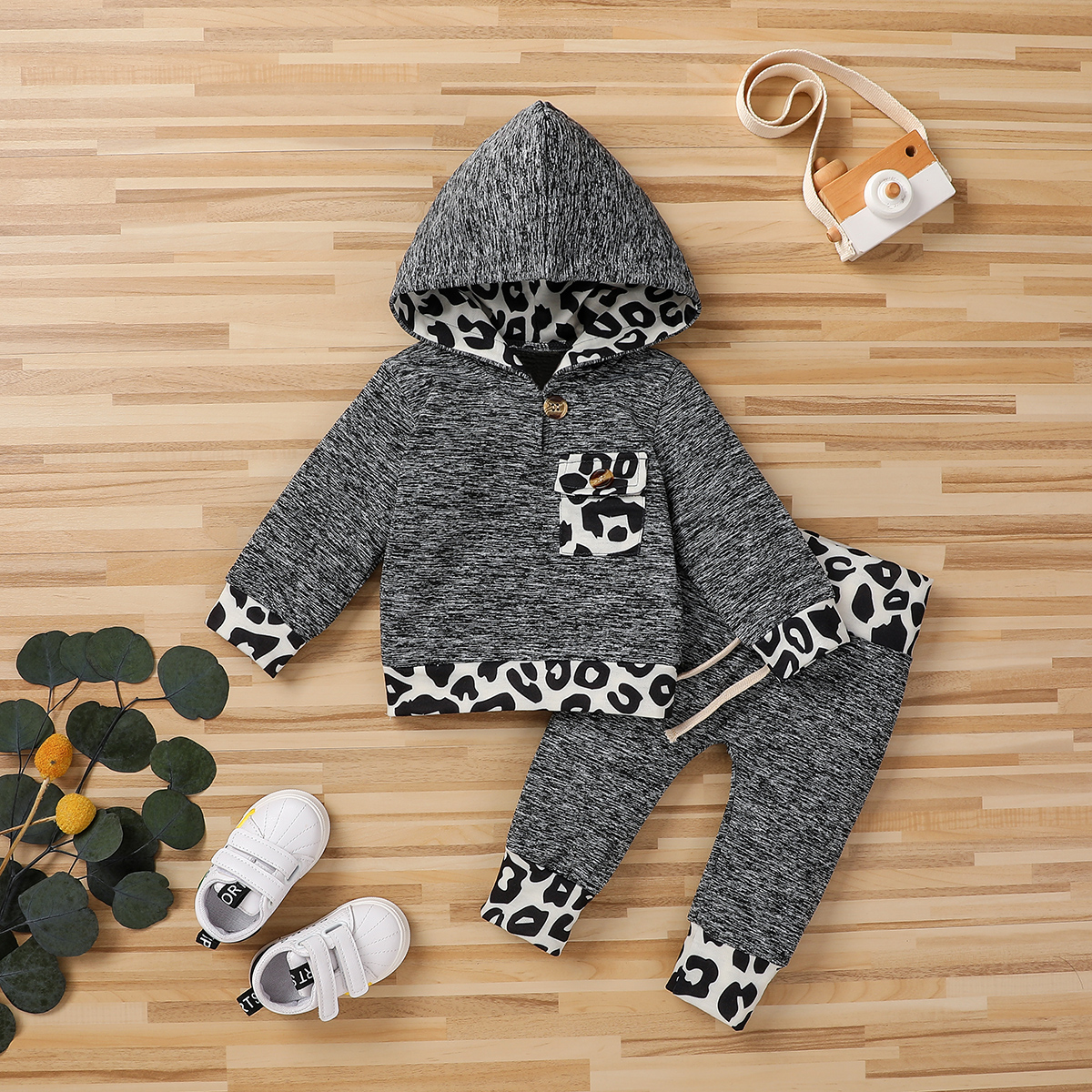 

2pcs Baby Boy Street style Leopard Baby's Sets Hooded Fashion Long Sleeve Infant Clothing Outfits