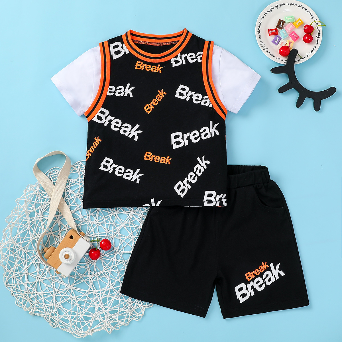 

Baby / Toddler Boy Sporty Letter Tee and Shorts Set