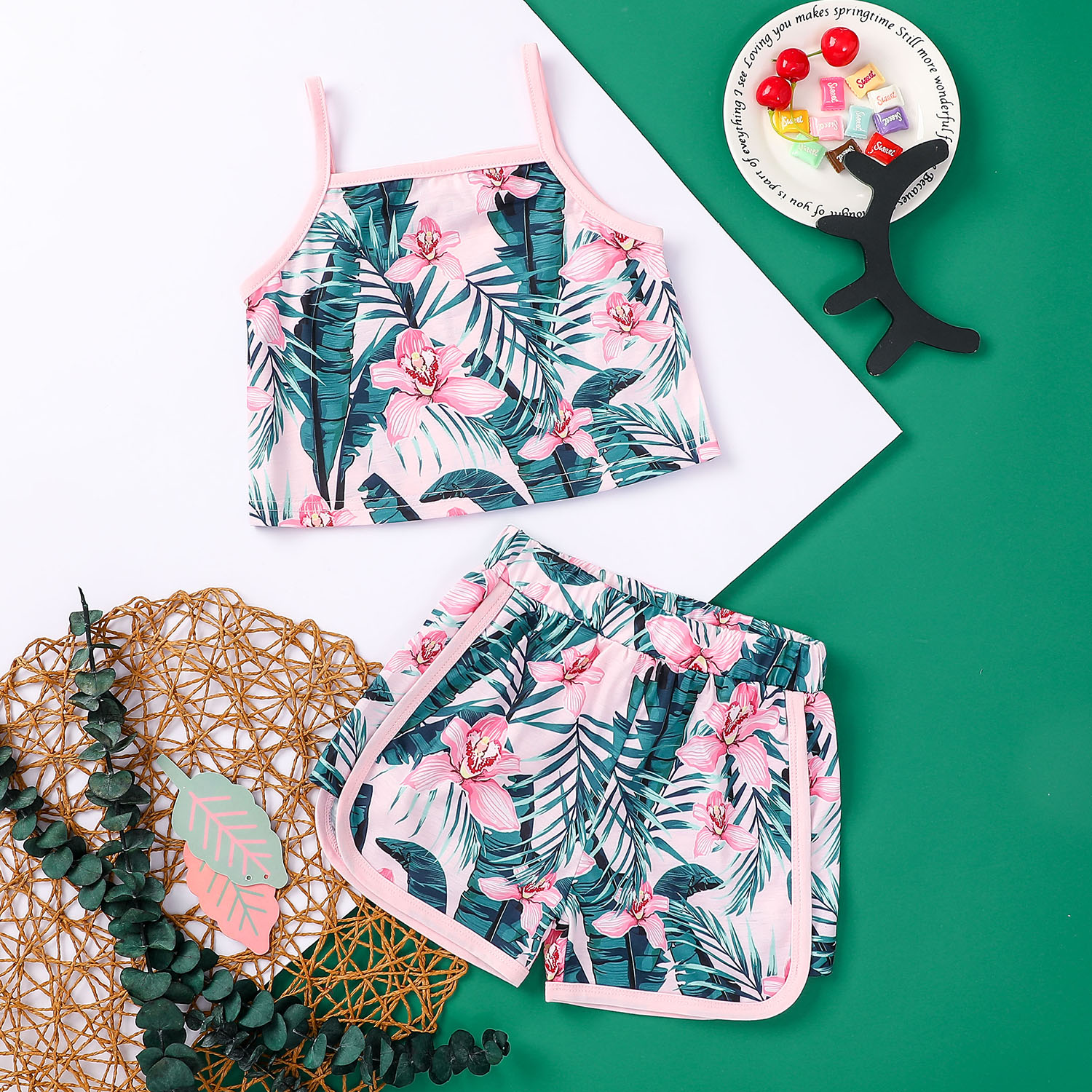 

2pcs Floral Print Sleeveless Pink Baby Set
