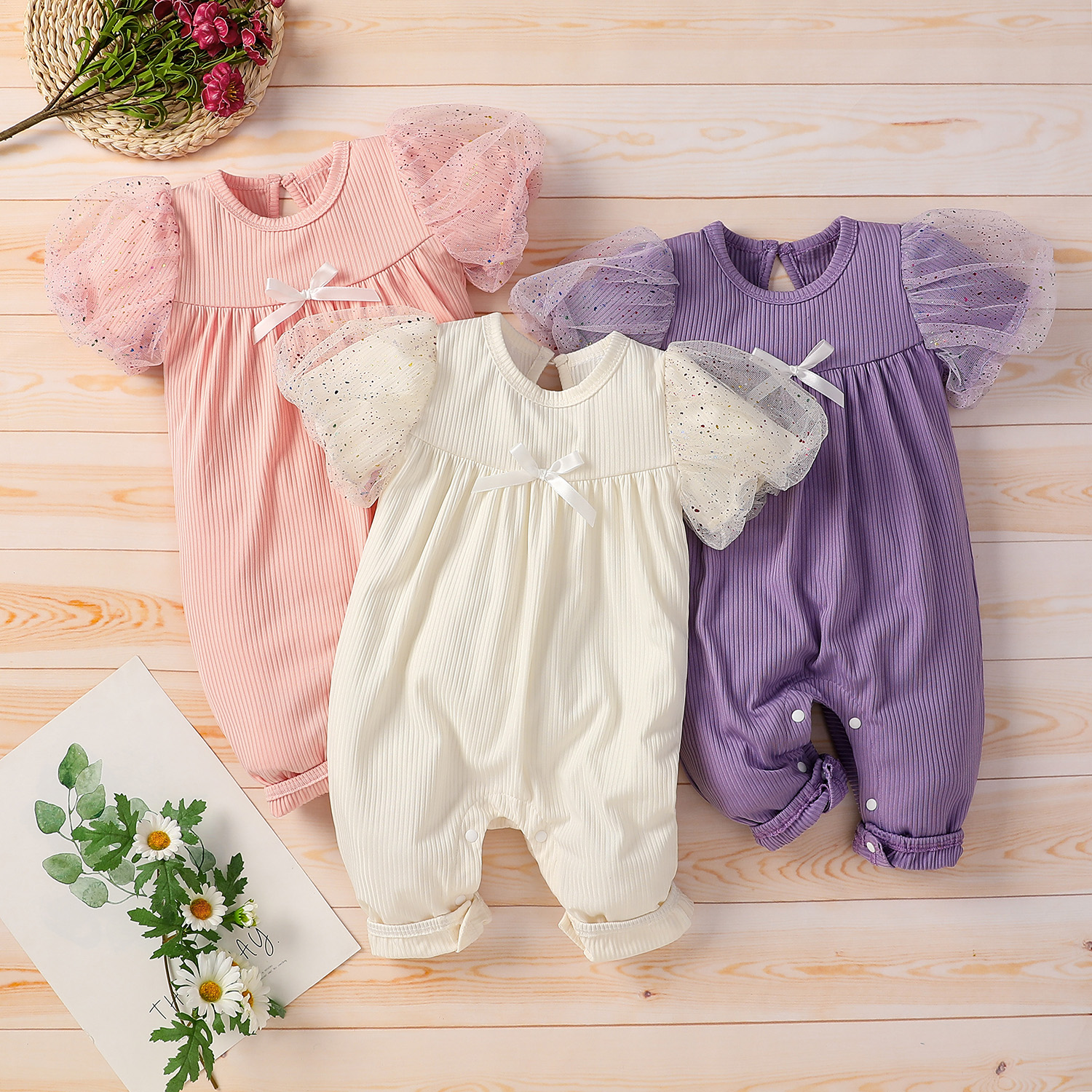 

Solid Color Puff-sleeve Ribbed Fabric Baby Jumpsuit