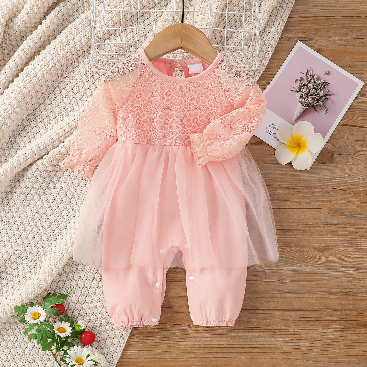 

Solid Floral Lace and Mesh Decor Long-sleeve Pink Baby Jumpsuit