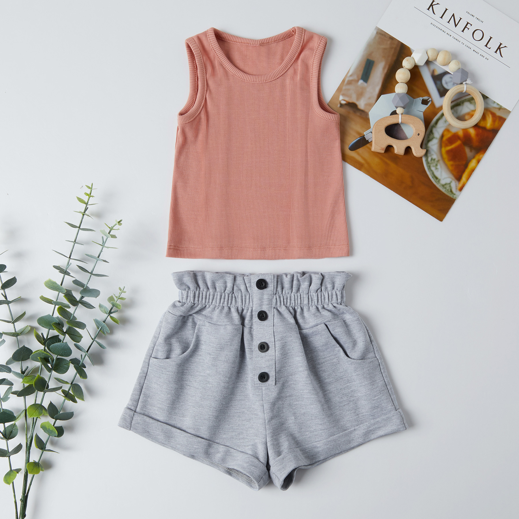 

Baby Girl Summer Solid Tank and Botton Shorts Set