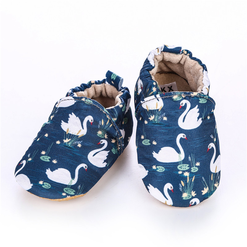 

Baby / Toddler Casual Swan Allover Antiskid Slip-on Shoes