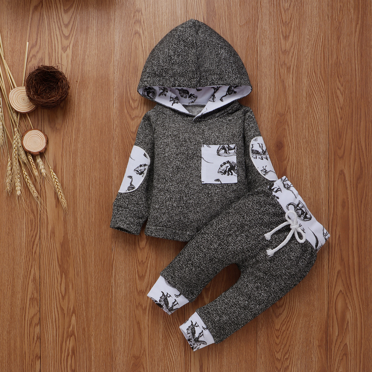 

Baby Boy Stylish Dino Print Long-sleeve Hoodie and Pants Set
