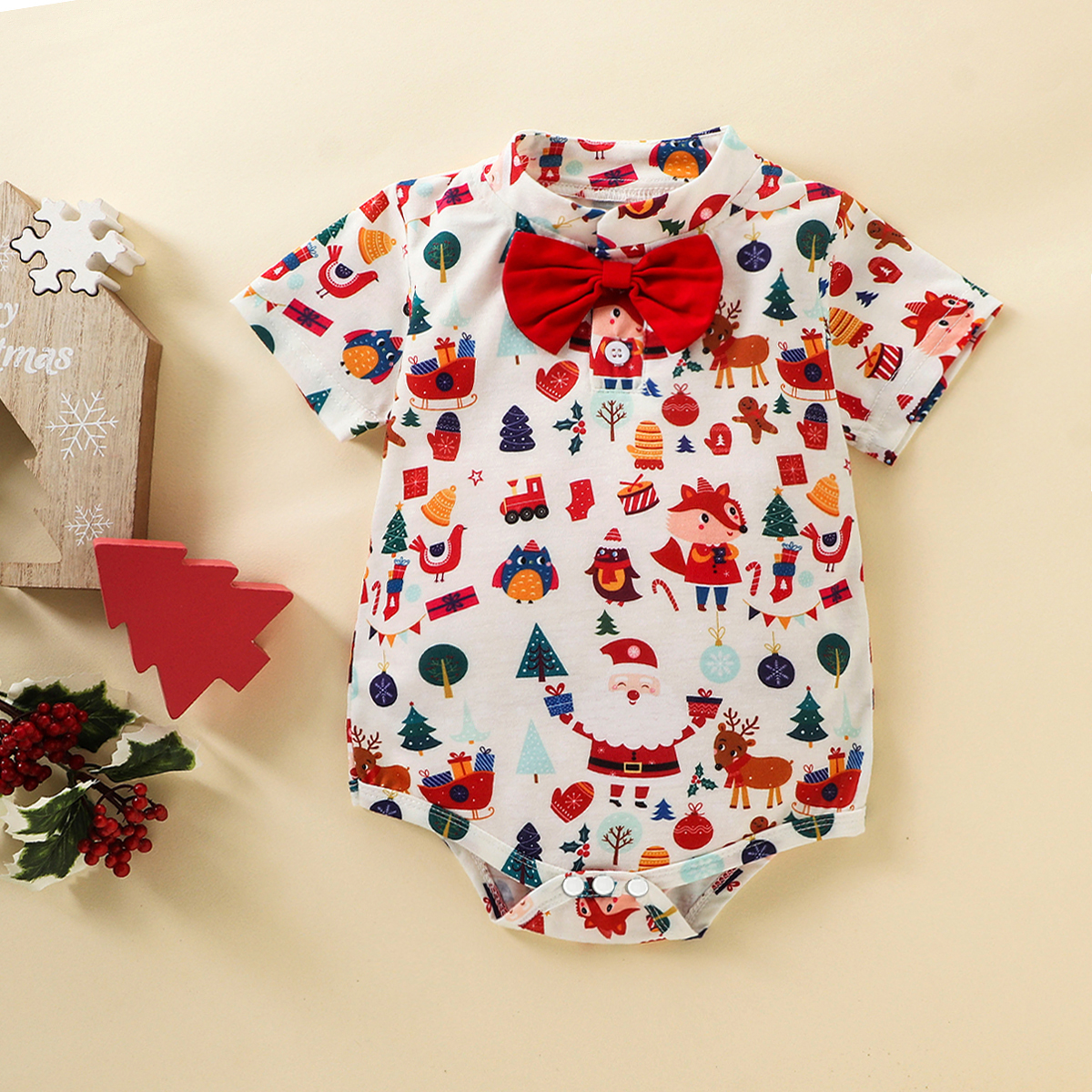 

Christmas Theme All Over Print Bow Tie Cotton Baby Short-sleeve Romper