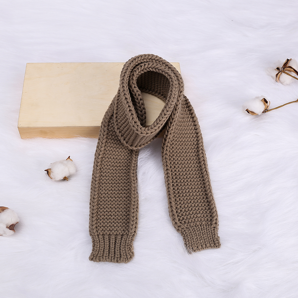 

Toddler / Kid Solid Knitted Scarf