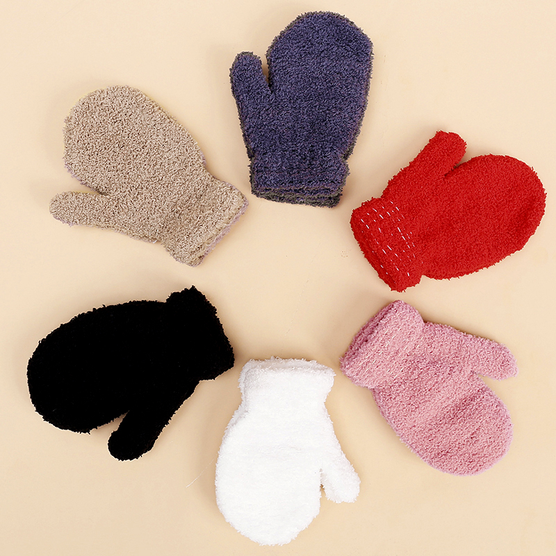 

Baby / Toddler Solid Fleece Gloves