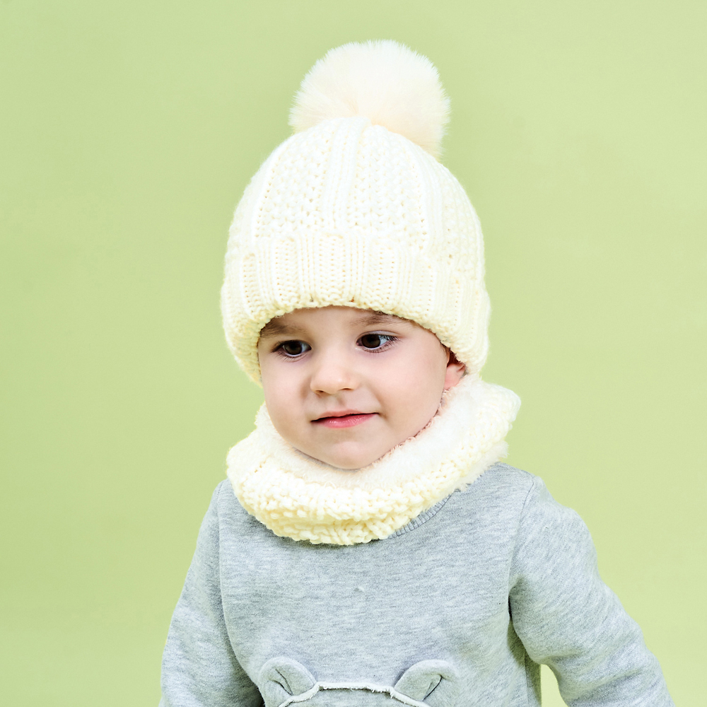 

2-piece Baby / Toddler Knitted Solid Pompon Hat with Scarf