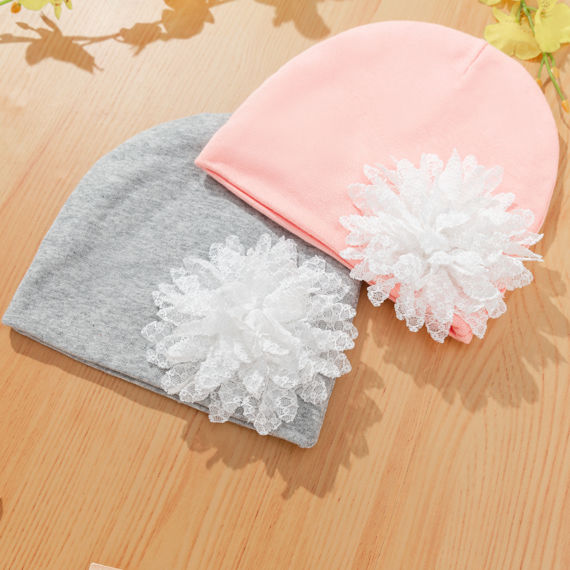 

Baby White Floral Decor Solid Color Hat