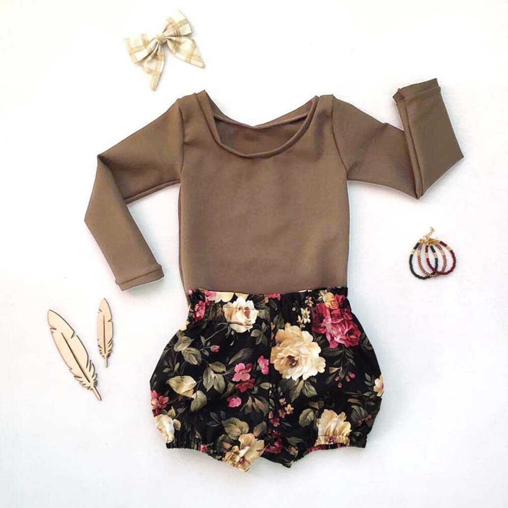 

Baby / Toddler Solid Long-sleeve Top and Floral Shorts Set