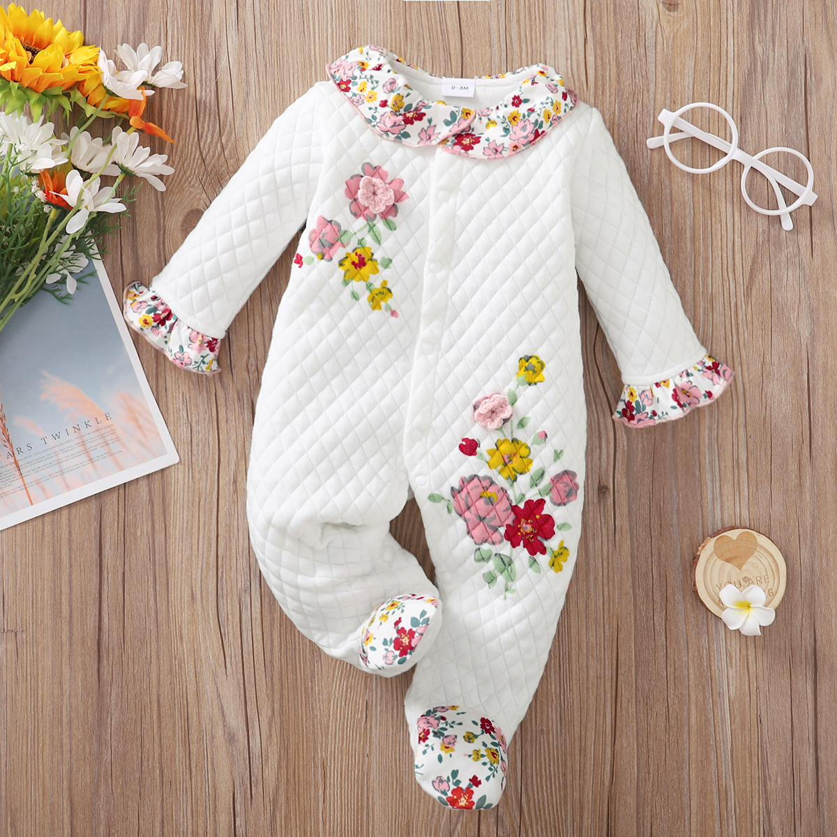 

Baby Girl Floral Print Doll Collar White Quilted Long-sleeve Footed Jumpsuit