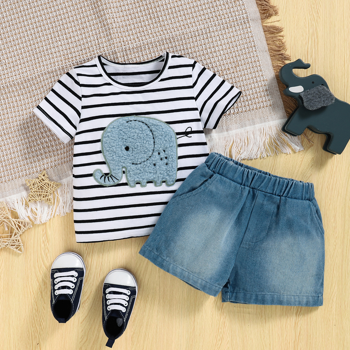 

100% Cotton 2pcs Baby Girl Cartoon Elephant Embroidered Striped Short-sleeve T-shirt and Denim Shorts Set