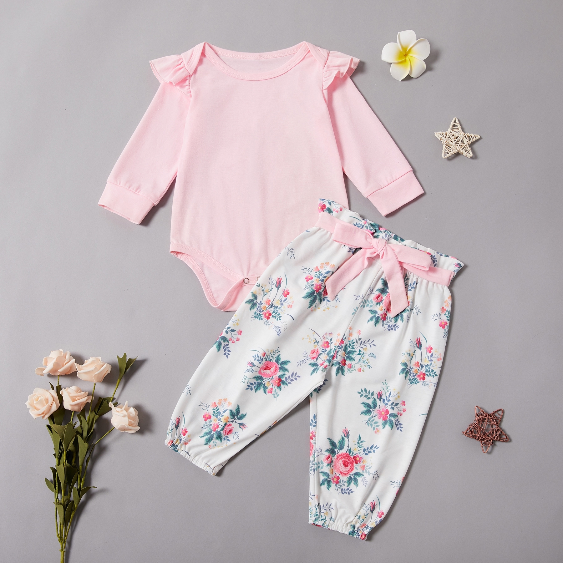 

Baby Girl Solid Flutter-sleeve Bodysuit and Floral Pants Set