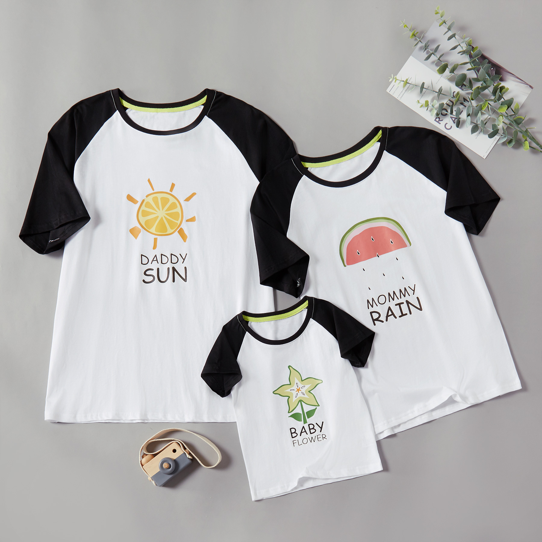 

Stylish Cartoon Print Matching T-shirts