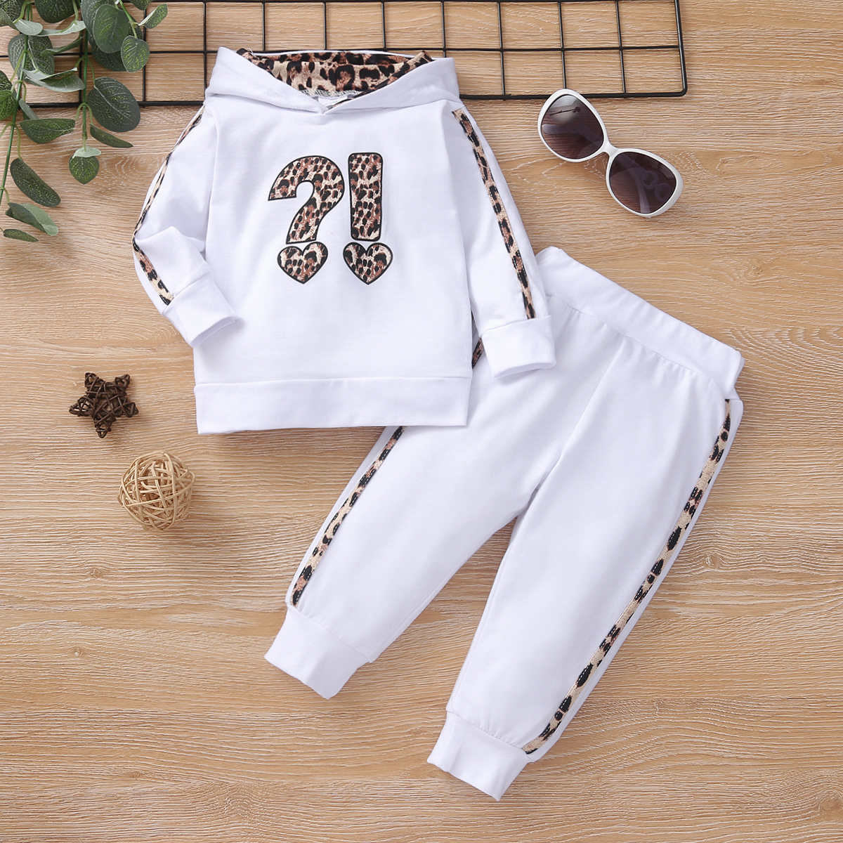 

2pcs Baby Long-sleeve Cotton Hooded Unisex casual Leopard Baby's Sets