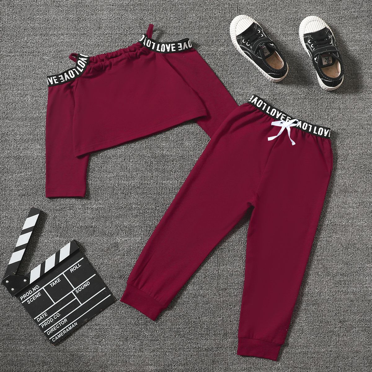

2-piece Baby / Toddler Letter Off Shoulder Top and Pants Set