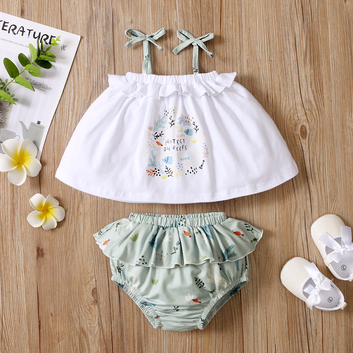 

2pcs Marine Life Print White and Green Baby Sling Set