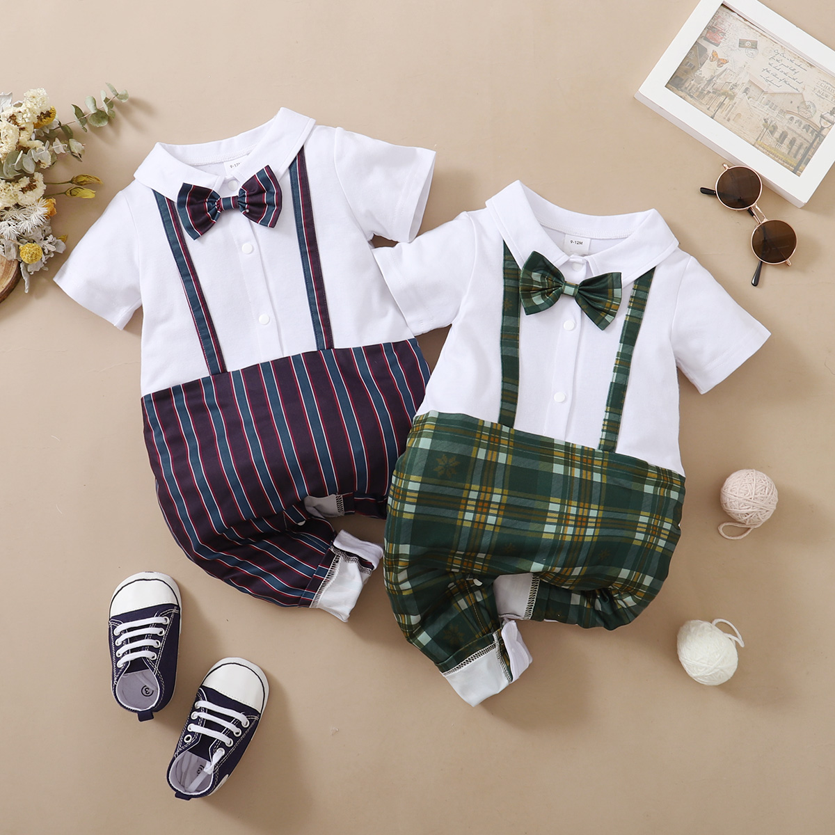 

Plaid Print Gentleman Style Bow Tie Decor Short-sleeve Baby Jumpsuit
