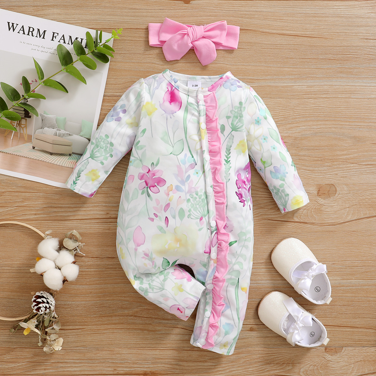 

Baby 2pcs White Floral Print Ruffle Splicing Long-sleeve Jumpsuit Set