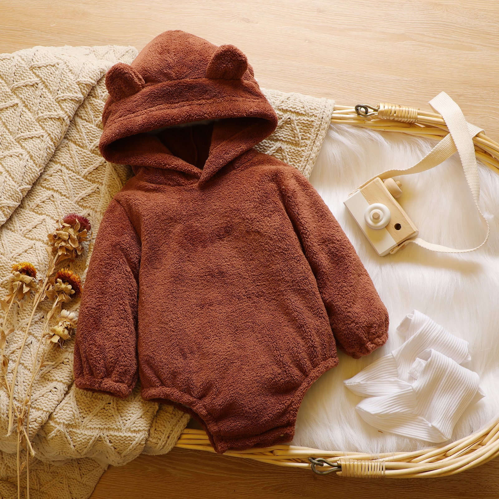 

Baby 3pcs Solid Brown 3D Ear Hooded Long-sleeve Fleece Romper Set