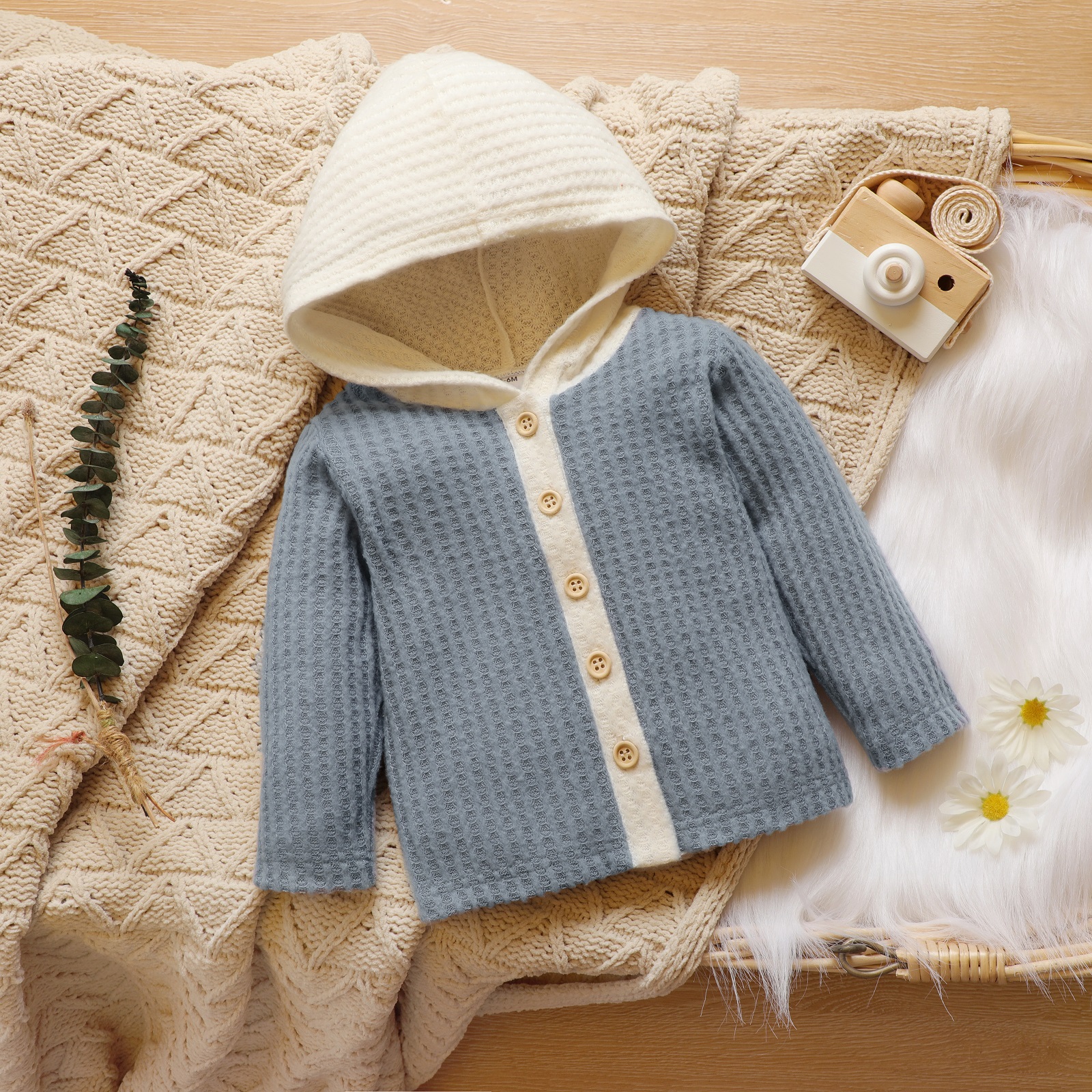

Baby Color Block Long-sleeve Hooded Waffle Outwear