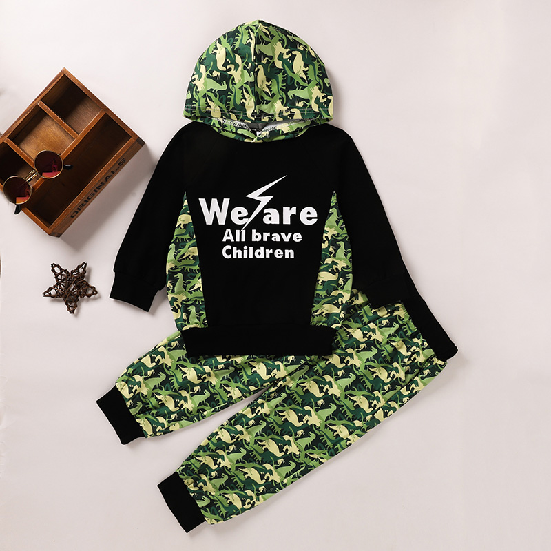 

2-piece Baby / Toddler Letter Camouflage Hooded Top and Pants Set