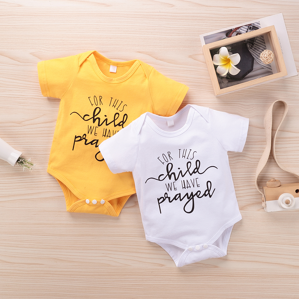 

Baby Unisex casual Letter Rompers & Bodysuits