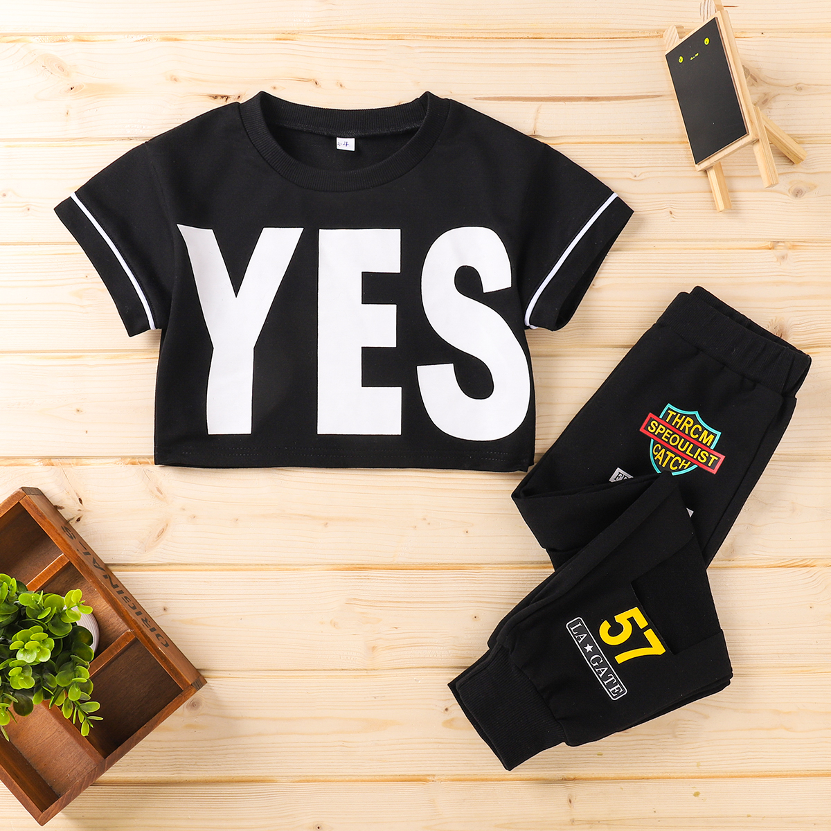 

2pcs Toddler Unisex Cotton Short-sleeve Letter Toddler's Sets