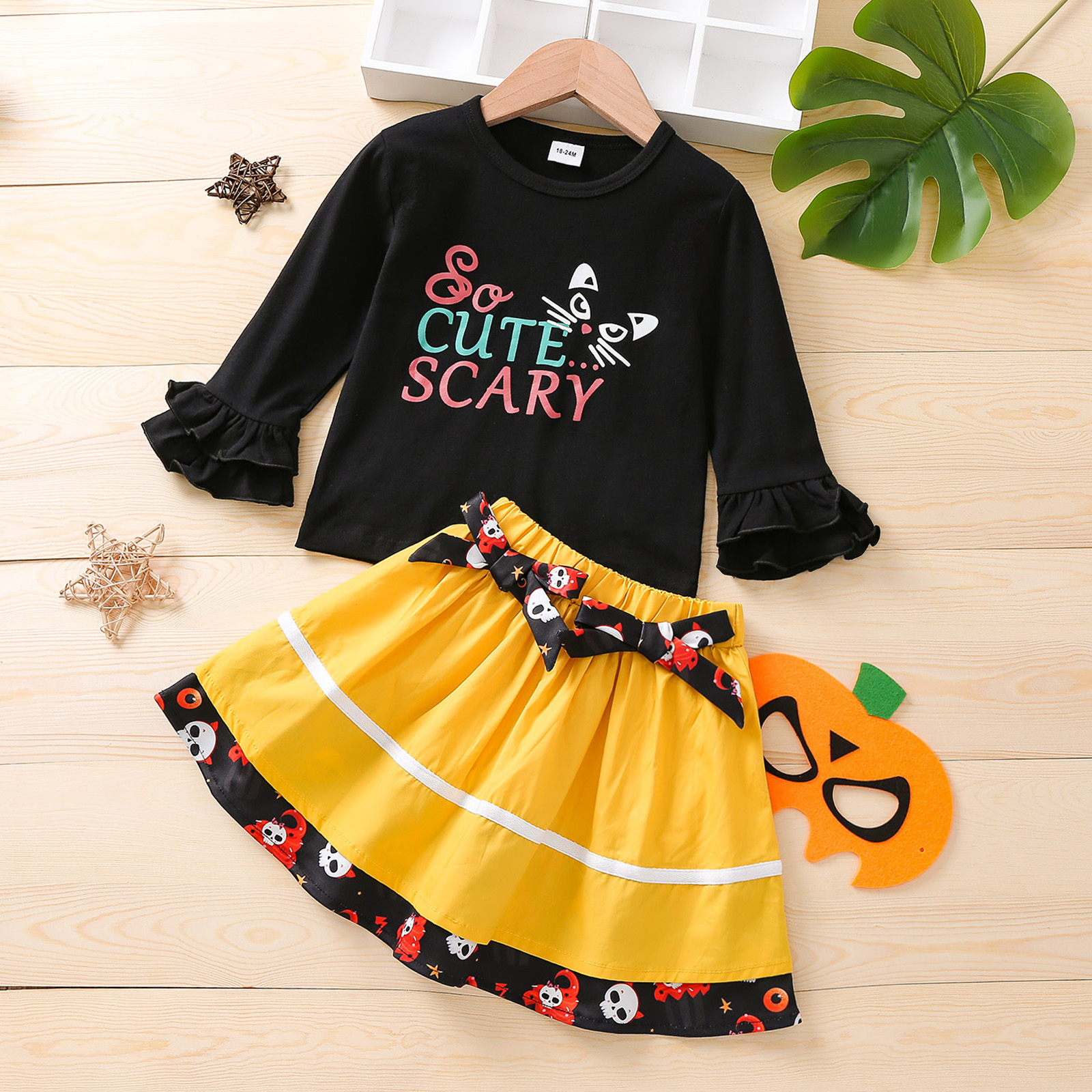 

2-piece Toddler Girl Halloween Letter Print Layered Long-sleeve Black Pullover and Bowknot Skeleton Print Skirt Set