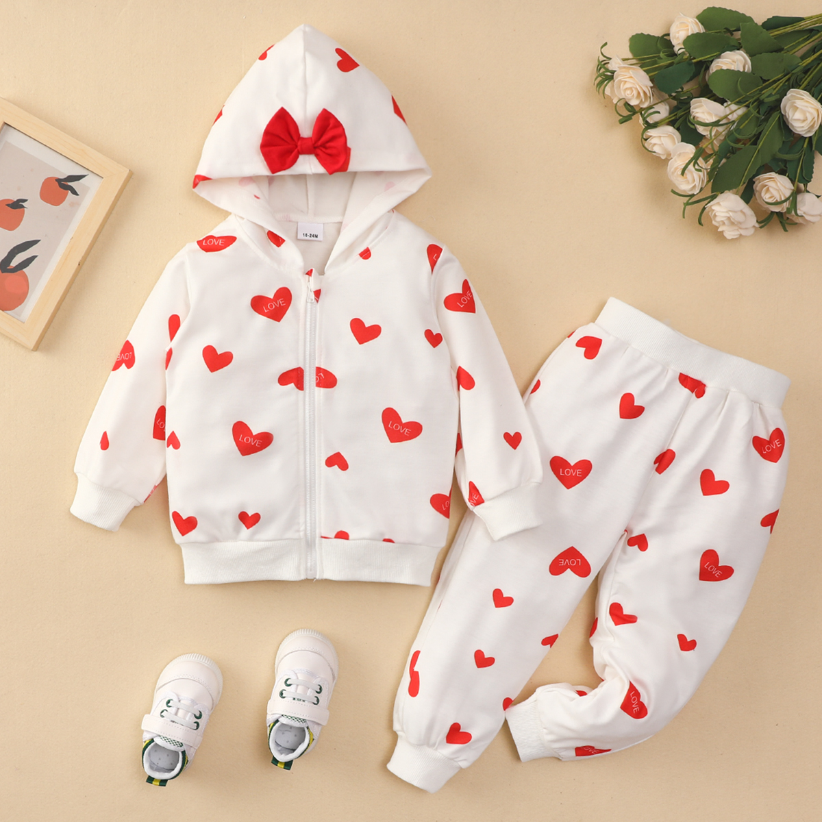 

2-piece Toddler Girl Bowknot Design Letter Heart Print Hooded Jacket and Elasticized Pants Set