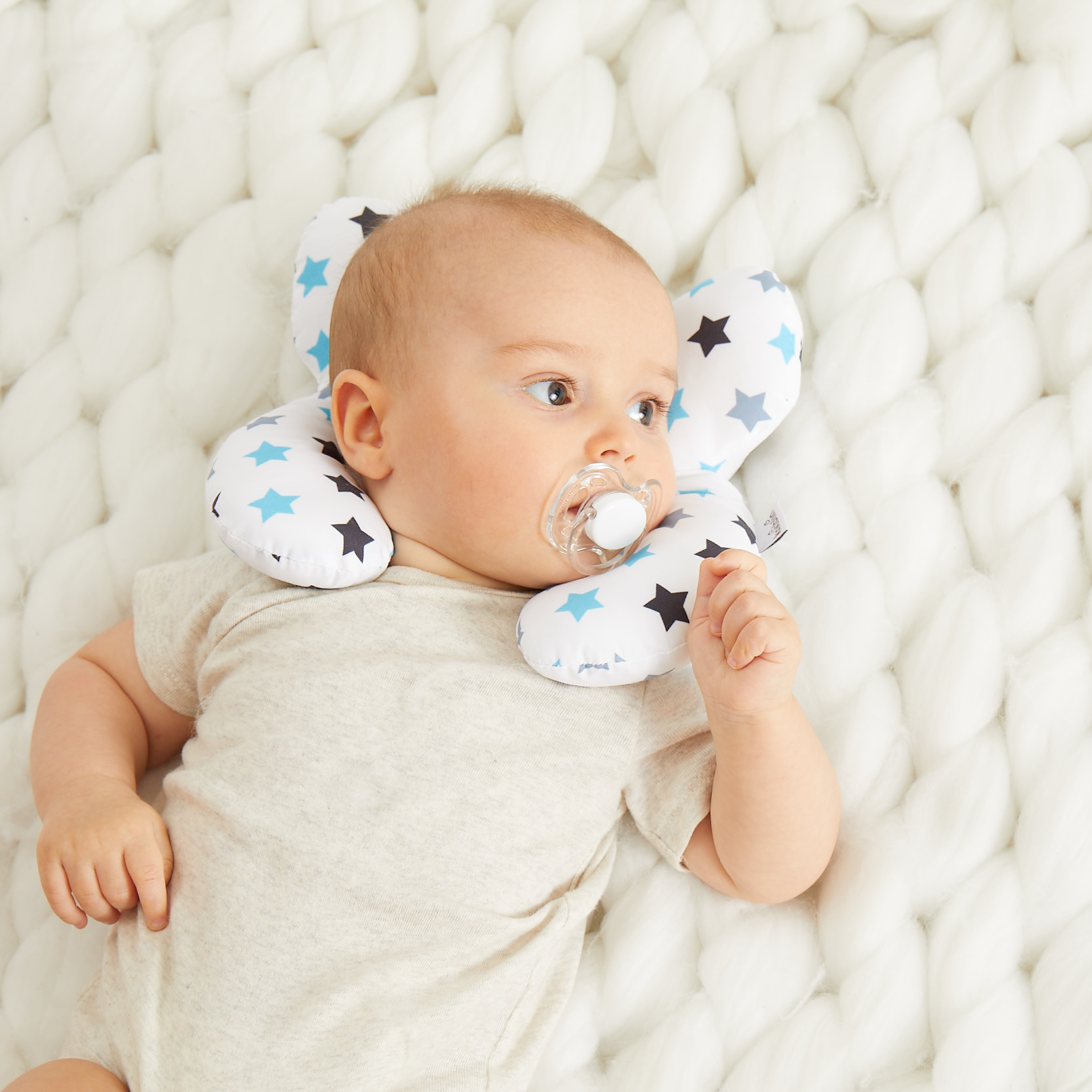 

Baby U Shape Safety Head and Neck Support Pillow for Seat Car Travel