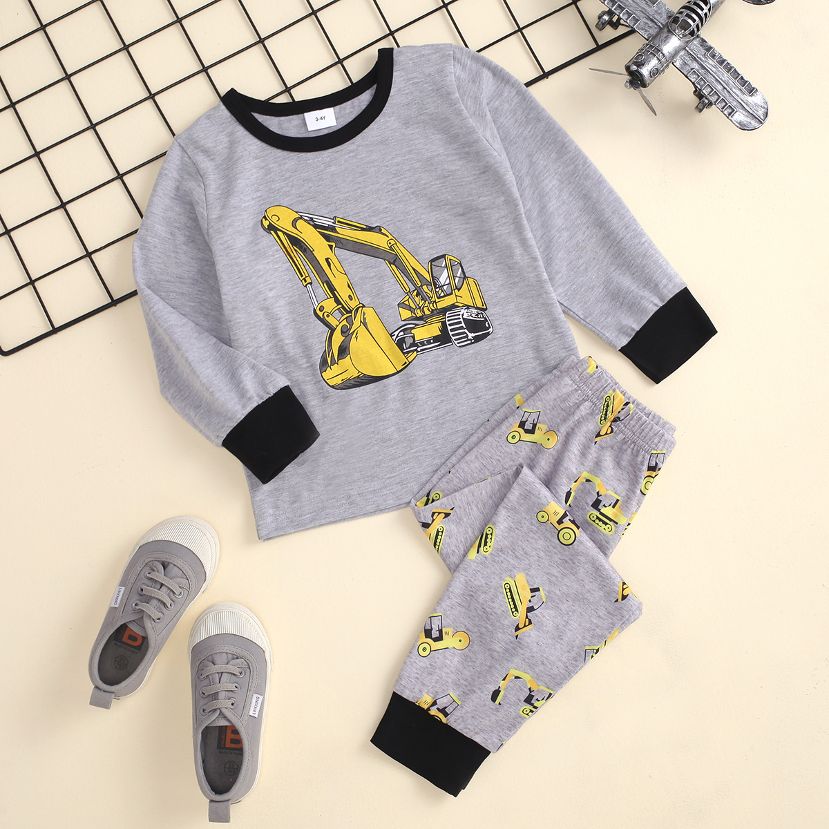 

2-piece Toddler Boy Excavator Print Long-sleeve Tee and Elasticized Pants Set