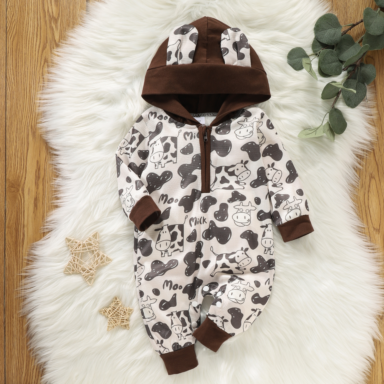 

3D Ear All Over Cartoon Cow Print Long-sleeve Baby Hooded Waffle Jumpsuit