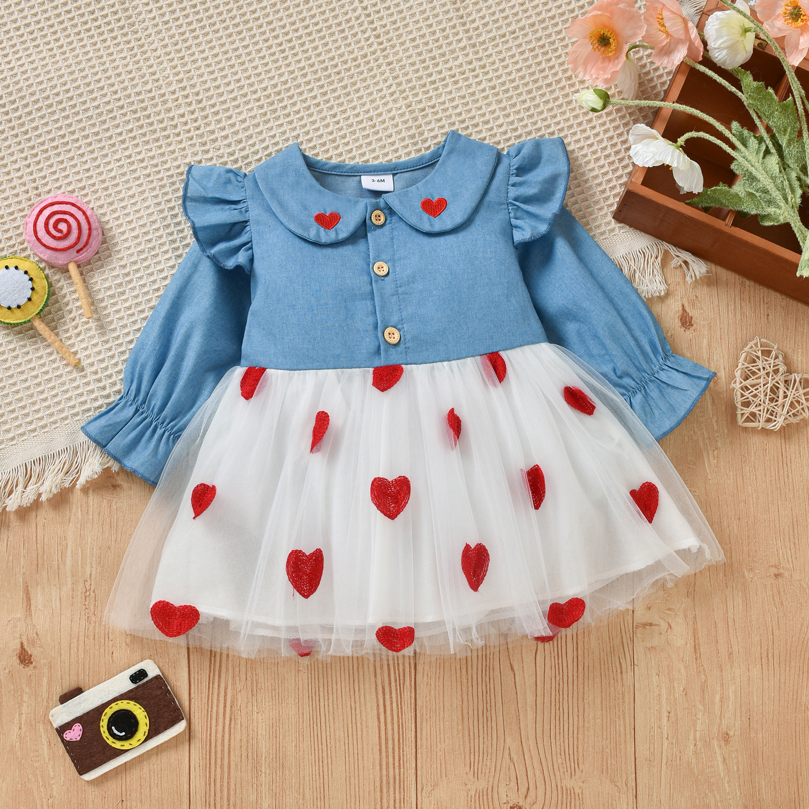

Baby Girl Heart Embroidered Doll Collar Ruffled Long-sleeve Denim Mesh Splice Dress