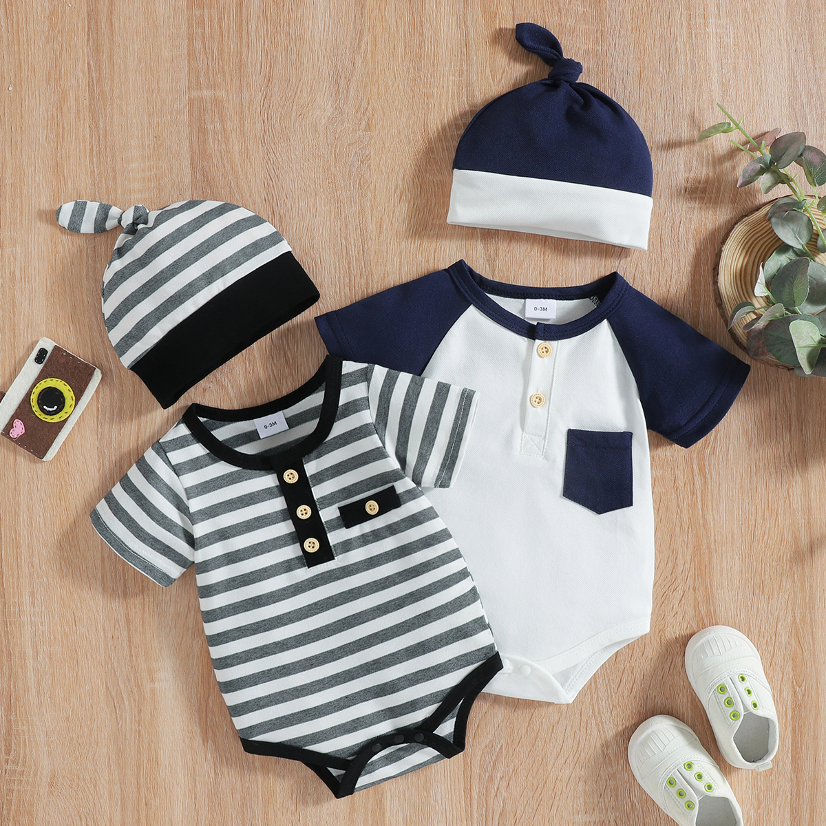 

2pcs Baby Boy White/Grey Striped Short-sleeve Romper with Hat Set