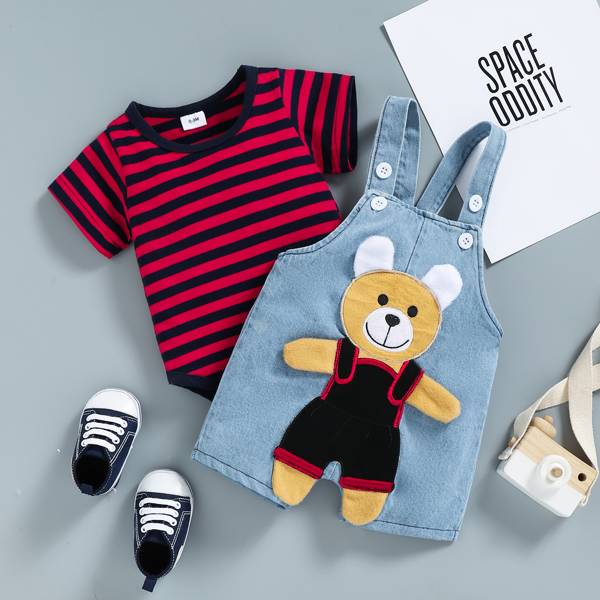 

2pcs Baby Boy/Girl Striped Short-sleeve Tee and 100% Cotton Denim Catoon Bear Overalls Set