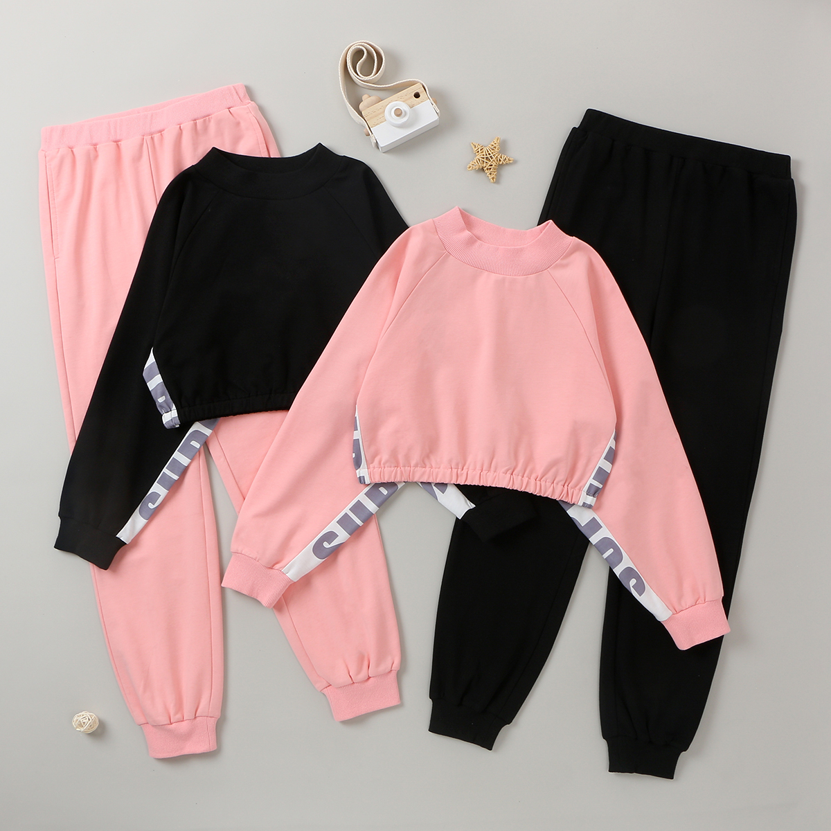 

2-piece Kid Girl Letter Print Crop Pullover Sweatshirt and Solid Color Pants Casual Set